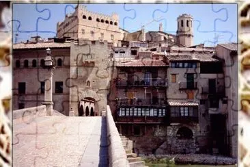 VALDERROBRES (TERUEL) â€“ UN PUEBLOS DE LOS LINDOS