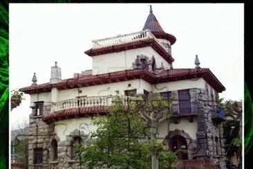 CASTRO URDIALES (CANTABRIA)â€“ CASA DE LA NATURALEZA