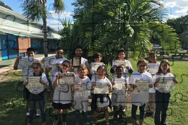 GABRIELA Y SUS AMIGUITOS DE CLASES