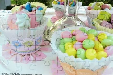 פאזל של Pretty Easter Candy Display