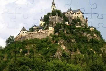 castillo-hochosterwitz-austria