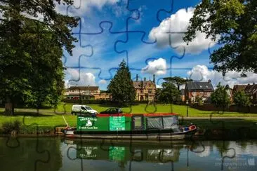 Canal Boat Stroud