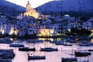 CadaquÃ©s-Girona jigsaw puzzle