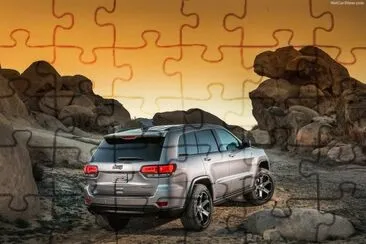 Grand Cherokee Trailhawk 2017 jigsaw puzzle