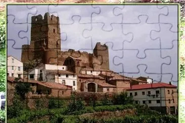 VOZMEDIANO (SORIA) - SU CASTILLO Y LA IGLESIA