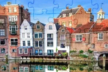 casa de colores junto al rio jigsaw puzzle