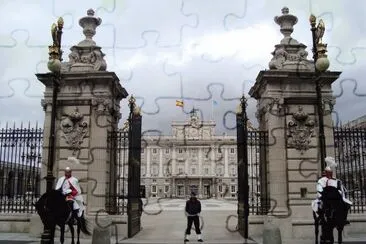 Palacio Real, Madrid. jigsaw puzzle