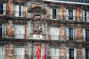 Plaza Mayor, Madrid. jigsaw puzzle