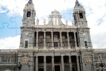 Catedral de Madrid, EspaÃ±a. jigsaw puzzle