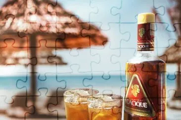 Ron AÃ±ejo Cacique: ClÃ¡sico, Cuba Libre jigsaw puzzle