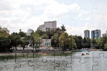 Lago de Chapultepec, Ciudad de MÃ©xico. jigsaw puzzle