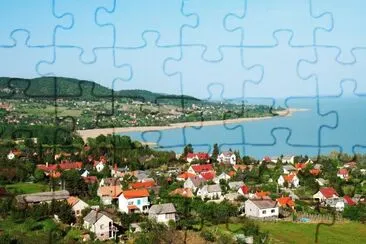 Ciudad en lago Balaton jigsaw puzzle