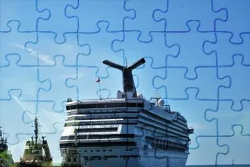 Crucero en Puerto Progreso, MÃ©xico. jigsaw puzzle