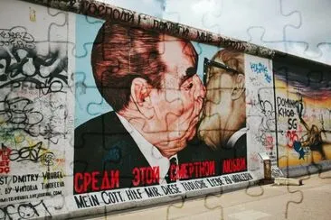 east side gallery berlin jigsaw puzzle