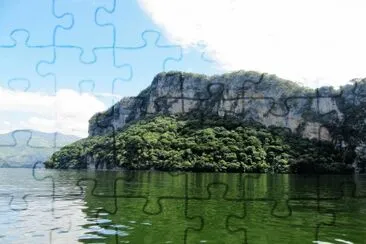 RÃ¬o Grijalva, MÃ¨xico. jigsaw puzzle