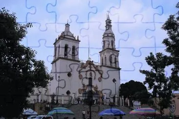 Templo en Santiago, Nuevo LeÃ²n. jigsaw puzzle