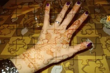 hand jigsaw puzzle