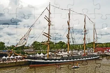 Armada 13 / Rouen jigsaw puzzle