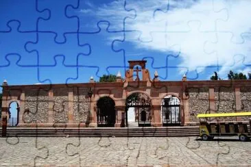 Templo en el Cerro de la Bufa, Zacatecas. jigsaw puzzle