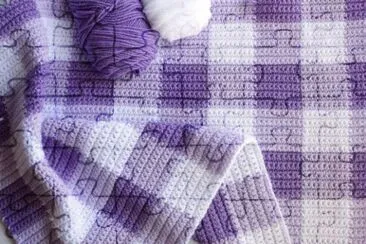 Pretty Crochet Gingham Blanket