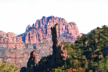 Boot Rock In  Foreground