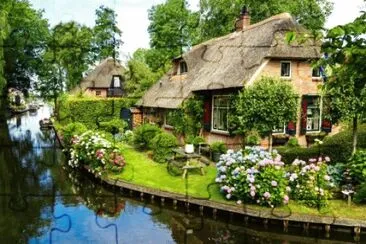 Giethoorn- Netherlands