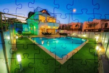 ×•×™×œ×” jigsaw puzzle