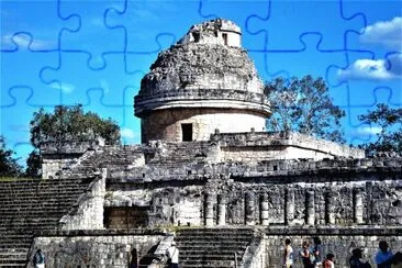 פאזל של El Observatorio en Chichen-ItzÃ¡, YucatÃ¡n.