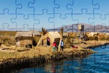 LOS UROS-LAGO TITICACA