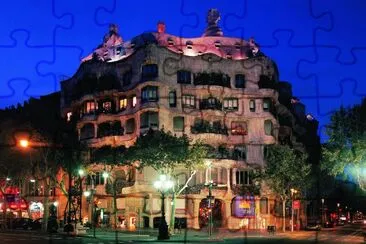 Casa MilÃ¡-Barcelona jigsaw puzzle