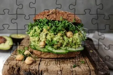 Avocado sandwich