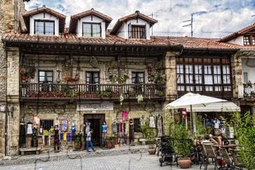 Comillas - EspaÃ±a jigsaw puzzle