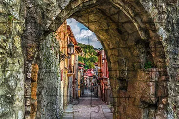 Puebla Vieja-Laredo(Cantabria)