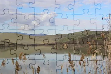 lake in tuscany jigsaw puzzle