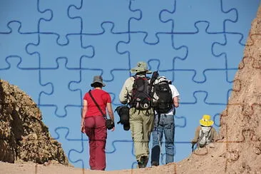 ×ž××—×•×¨ jigsaw puzzle