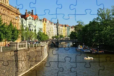 Picture jigsaw puzzle