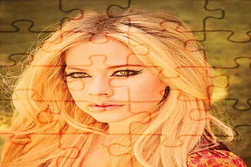 Avril Lavigne jigsaw puzzle