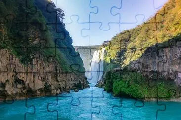 Cascada jigsaw puzzle