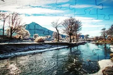 rio en invierno