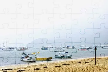 פאזל של Barcos en ilha grande