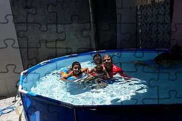 פאזל של PISCINA