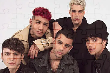 פאזל של cnco