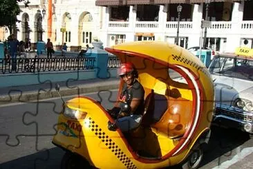 Cuba - Taxi jaune