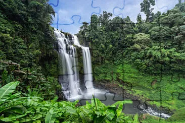 Cascadas en la selva jigsaw puzzle