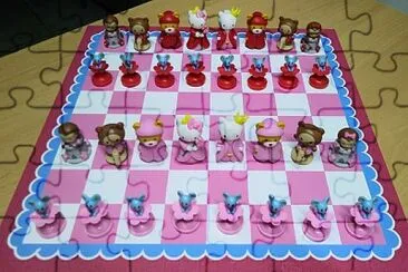 Hello Kitty Chess