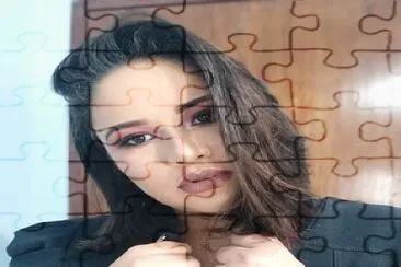 Beautiful girl jigsaw puzzle