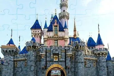 castillo jigsaw puzzle