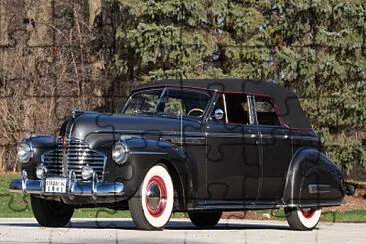 פאזל של 1941 Buick Roadmaster Convertible Phaeton