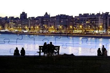 Playa Pocitos - Vista Nocturna