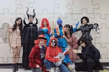 Twice Halloween jigsaw puzzle